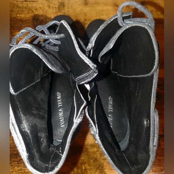 Ivanka Trump Black Heeled Over the Ankle Boot US 8.5 Women's - Picture 5 of 6